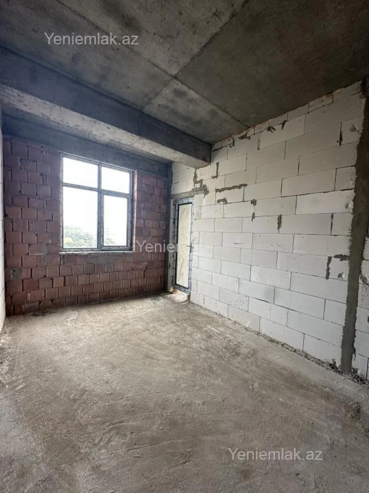 Satılır 3 otaqlı yeni tikili 86 m²