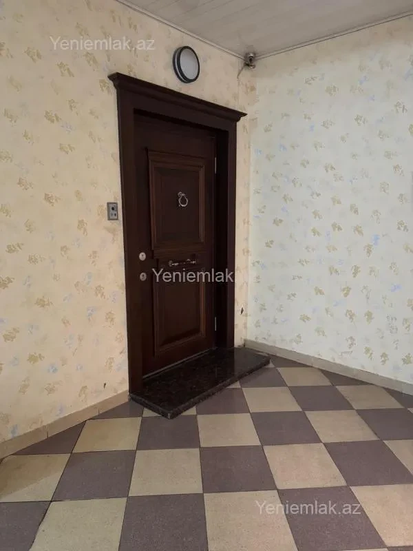 Satılır 4 otaqlı yeni tikili 168.1 m²