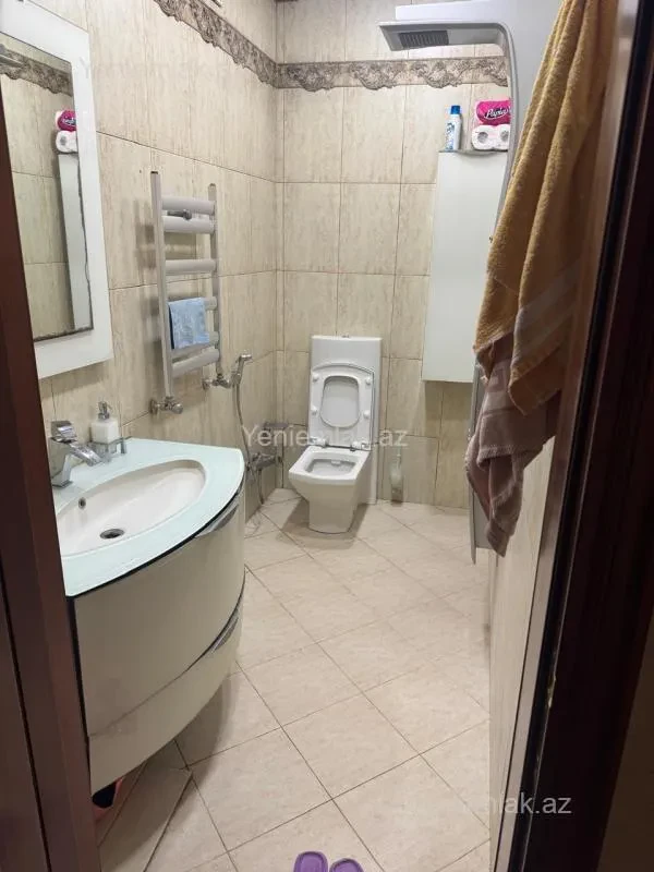 Satılır 4 otaqlı yeni tikili 168.1 m²