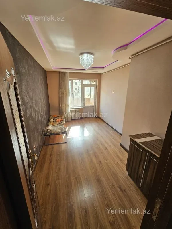 Satılır 3 otaqlı yeni tikili 105 m²