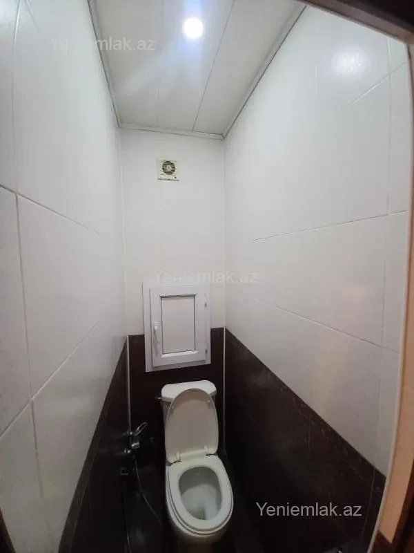 Satılır 2 otaqlı köhnə tikili 65 m²