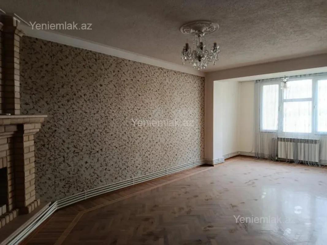 Satılır 3 otaqlı köhnə tikili 75 m²