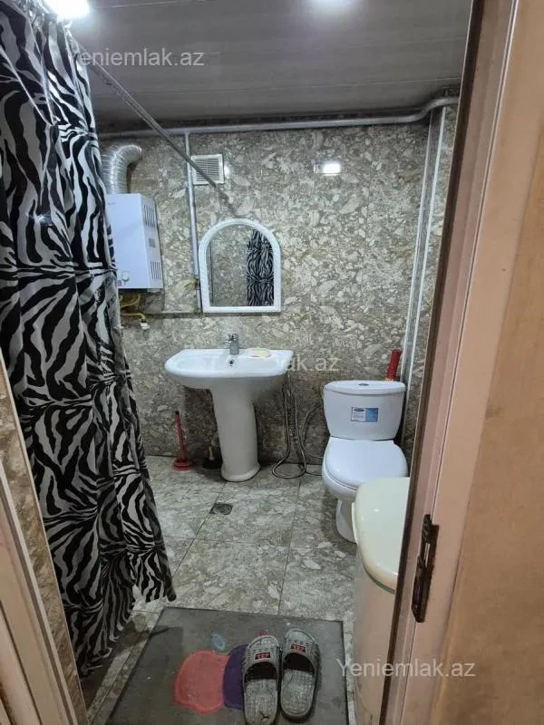 Satılır 1 otaqlı köhnə tikili 35 m²