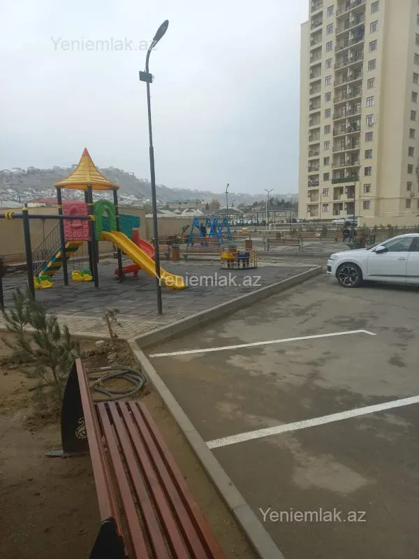 Satılır 2 otaqlı yeni tikili 68 m²