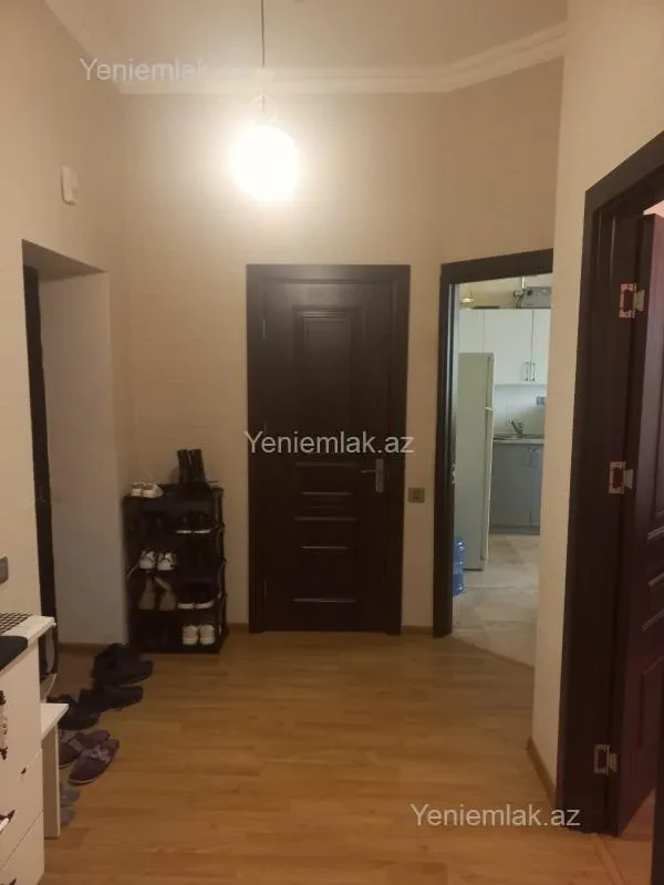 Satılır 2 otaqlı yeni tikili 68 m²