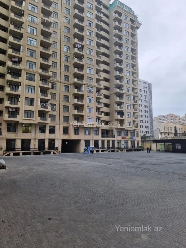 Satılır 2 otaqlı yeni tikili 88.7 m²
