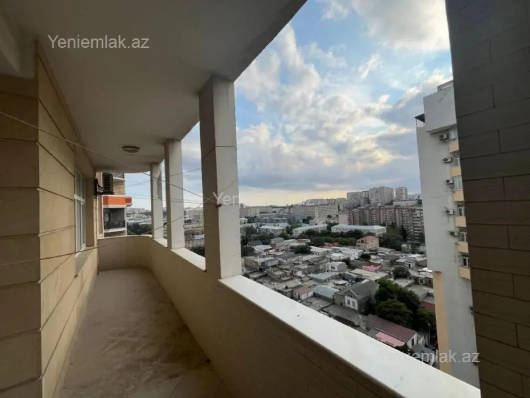 Satılır 4 otaqlı yeni tikili 205 m²