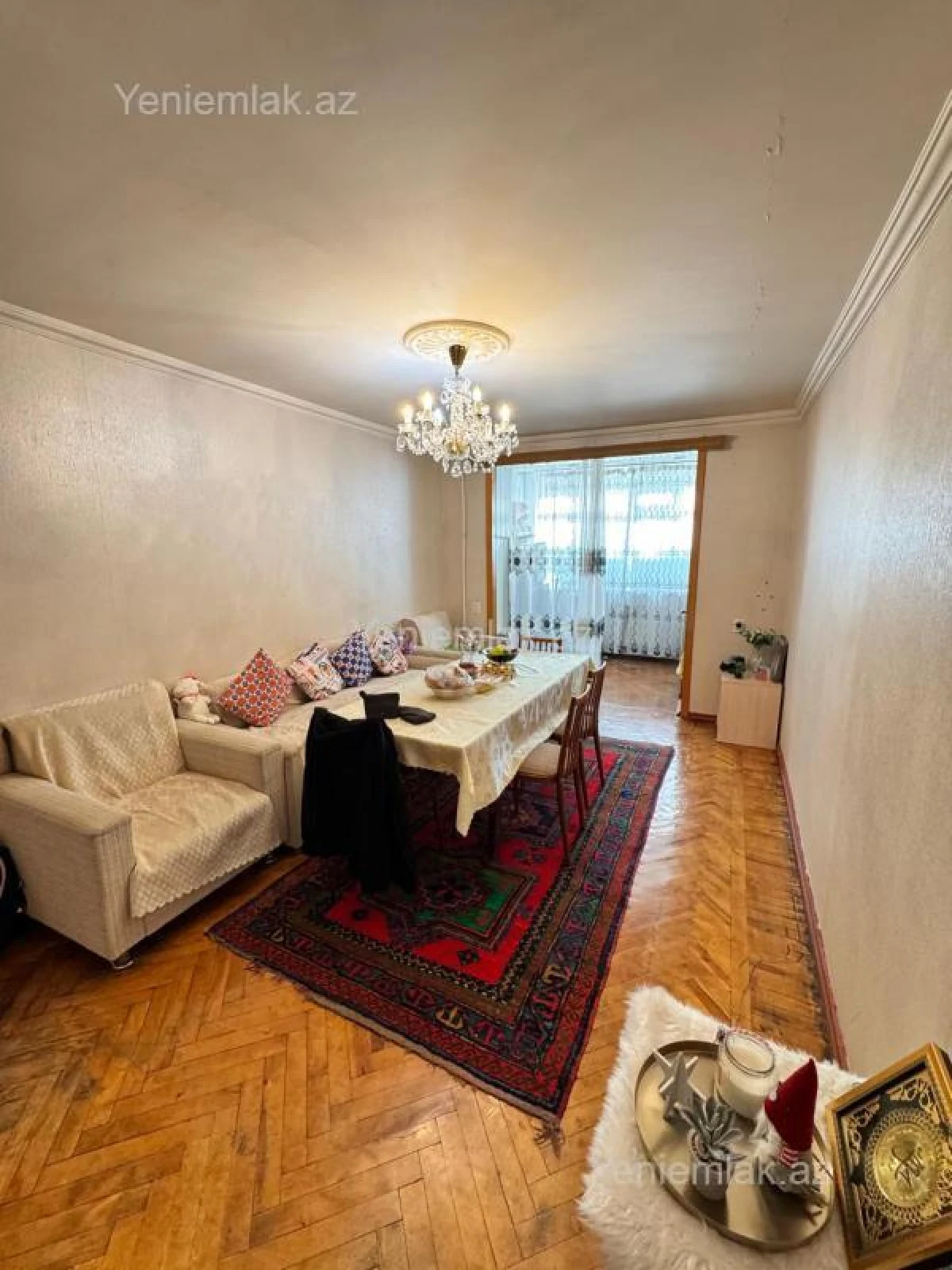Satılır 2 otaqlı köhnə tikili 65 m²