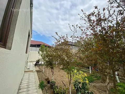 Satılır 4 otaqlı həyət evi 129 m²