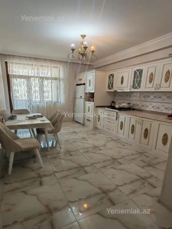 Satılır 3 otaqlı yeni tikili 106 m²