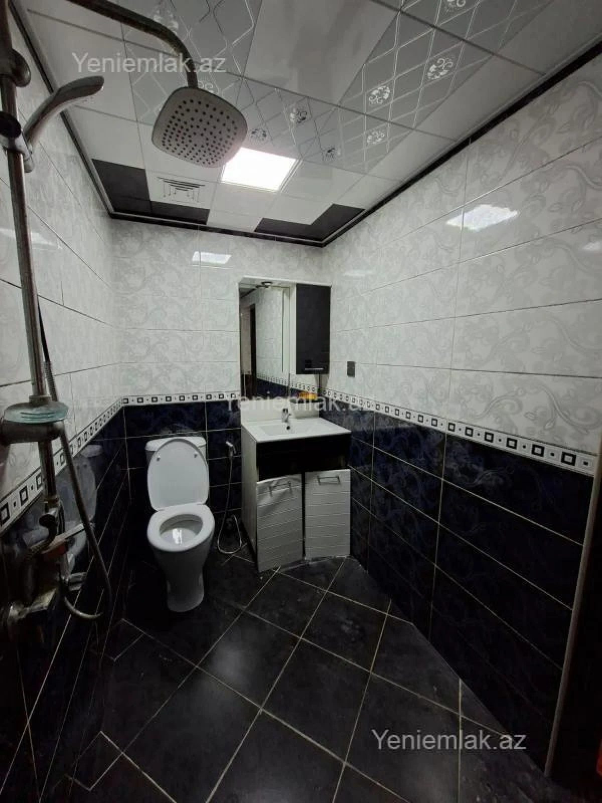 Satılır 3 otaqlı köhnə tikili 55 m²