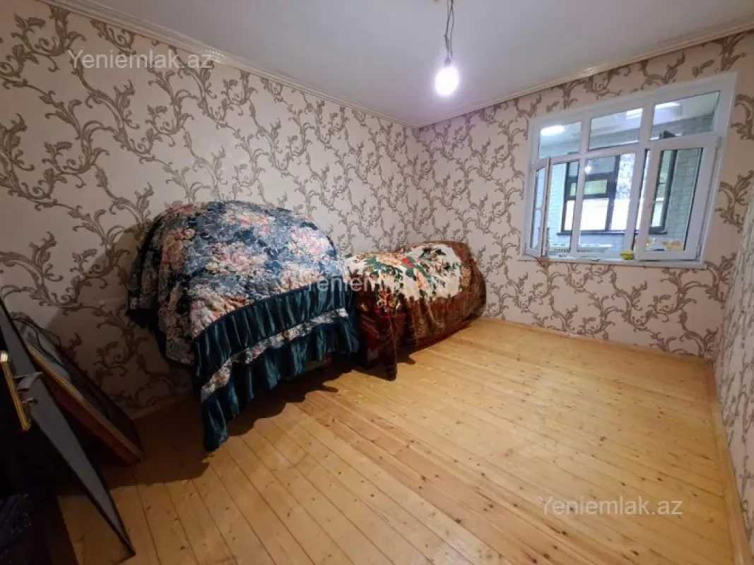 Satılır 3 otaqlı köhnə tikili 55 m²