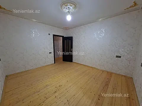 Satılır 3 otaqlı köhnə tikili 55 m²