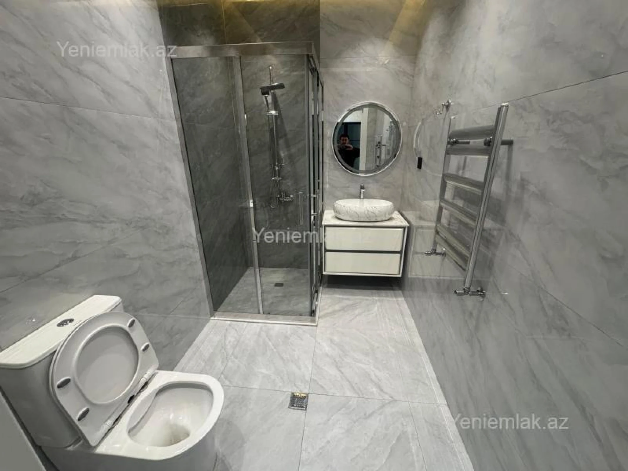 Satılır 4 otaqlı yeni tikili 127 m²