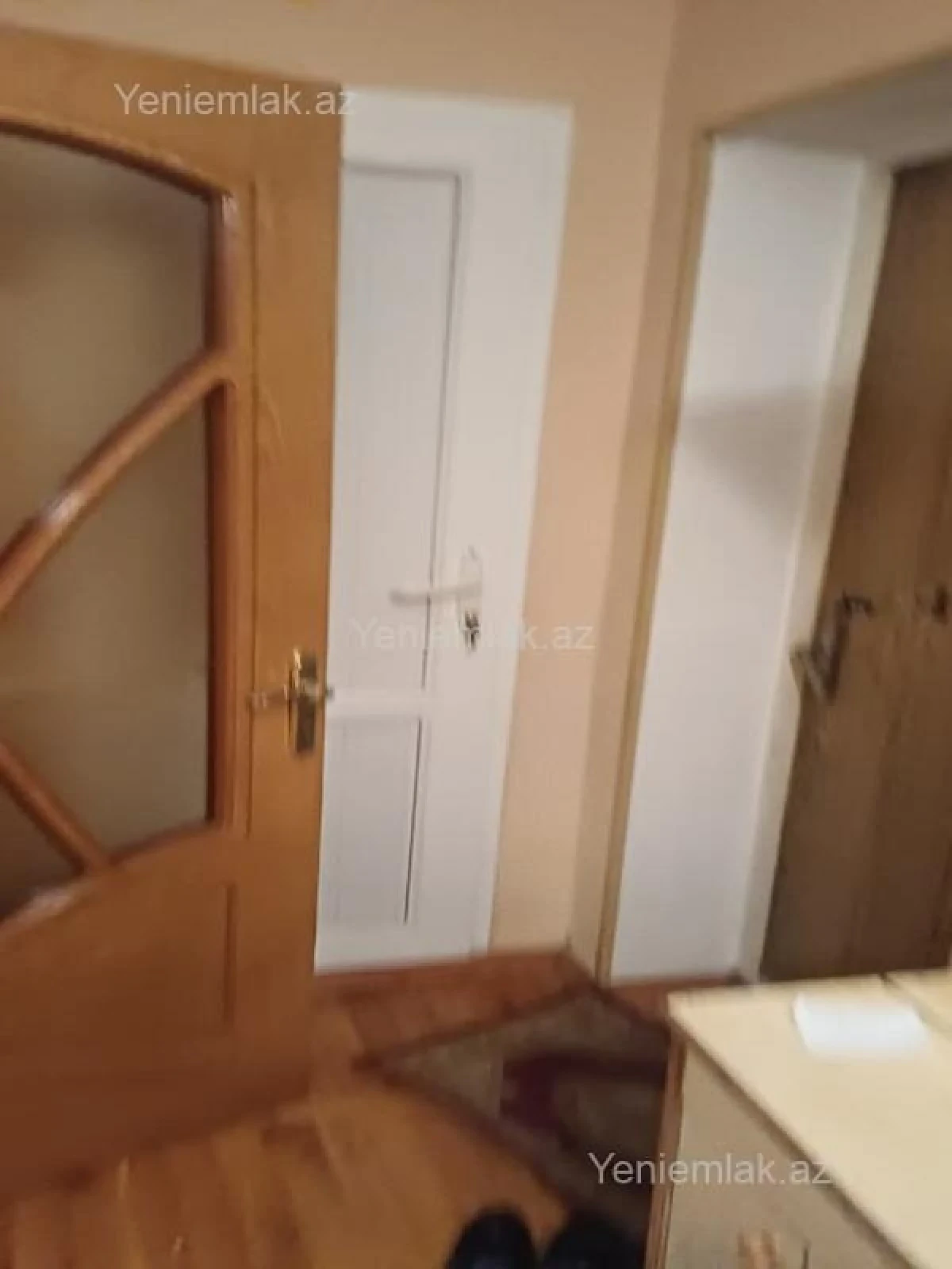 Satılır 2 otaqlı köhnə tikili 60 m²