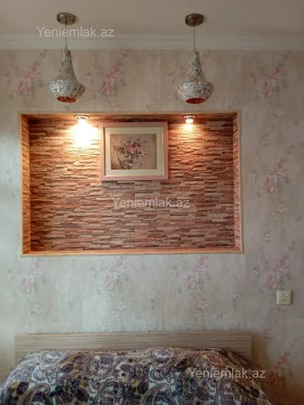 Satılır 1 otaqlı köhnə tikili 45 m²
