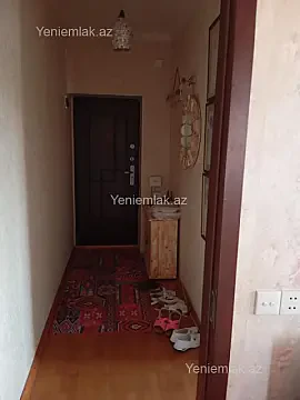 Satılır 1 otaqlı köhnə tikili 45 m²