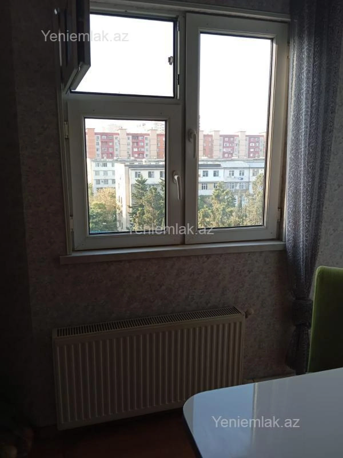 Satılır 1 otaqlı köhnə tikili 45 m²