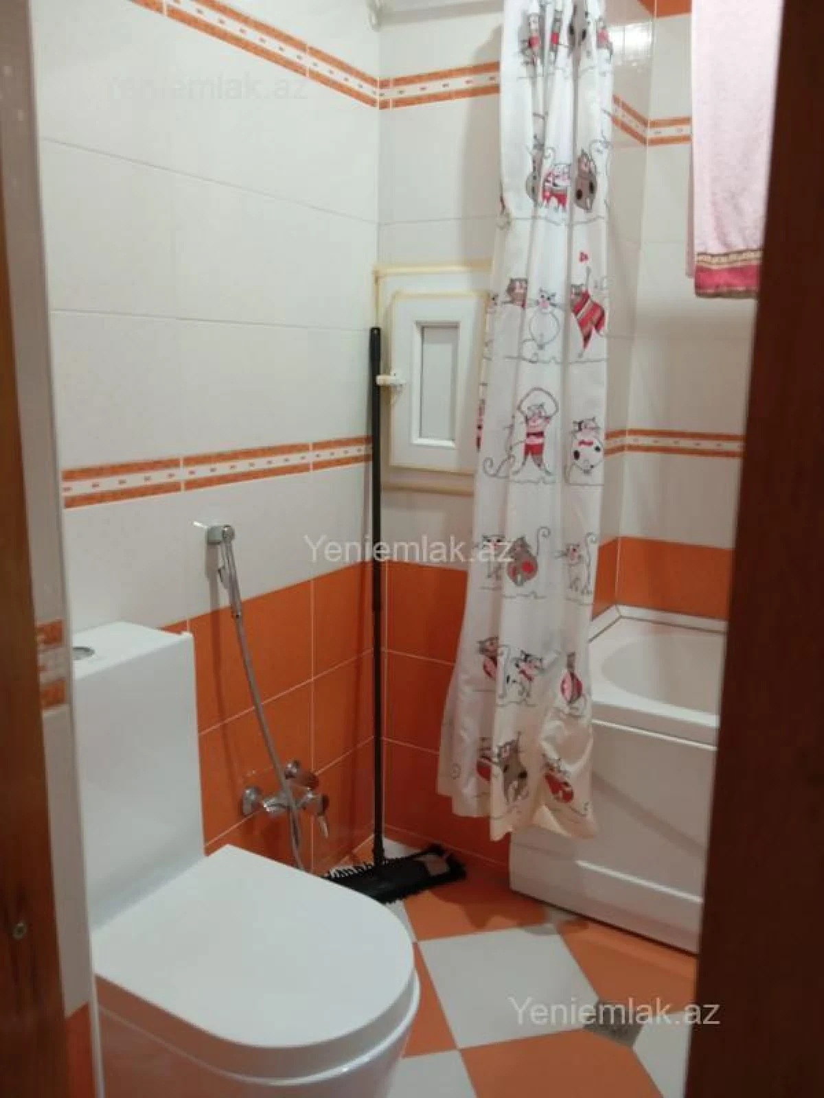 Satılır 1 otaqlı köhnə tikili 45 m²