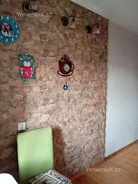 Satılır 1 otaqlı köhnə tikili 45 m²