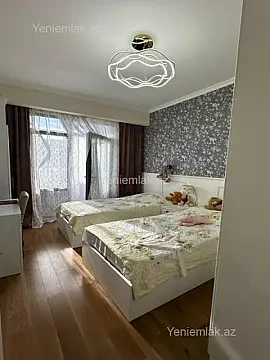 Satılır 4 otaqlı yeni tikili 121 m²