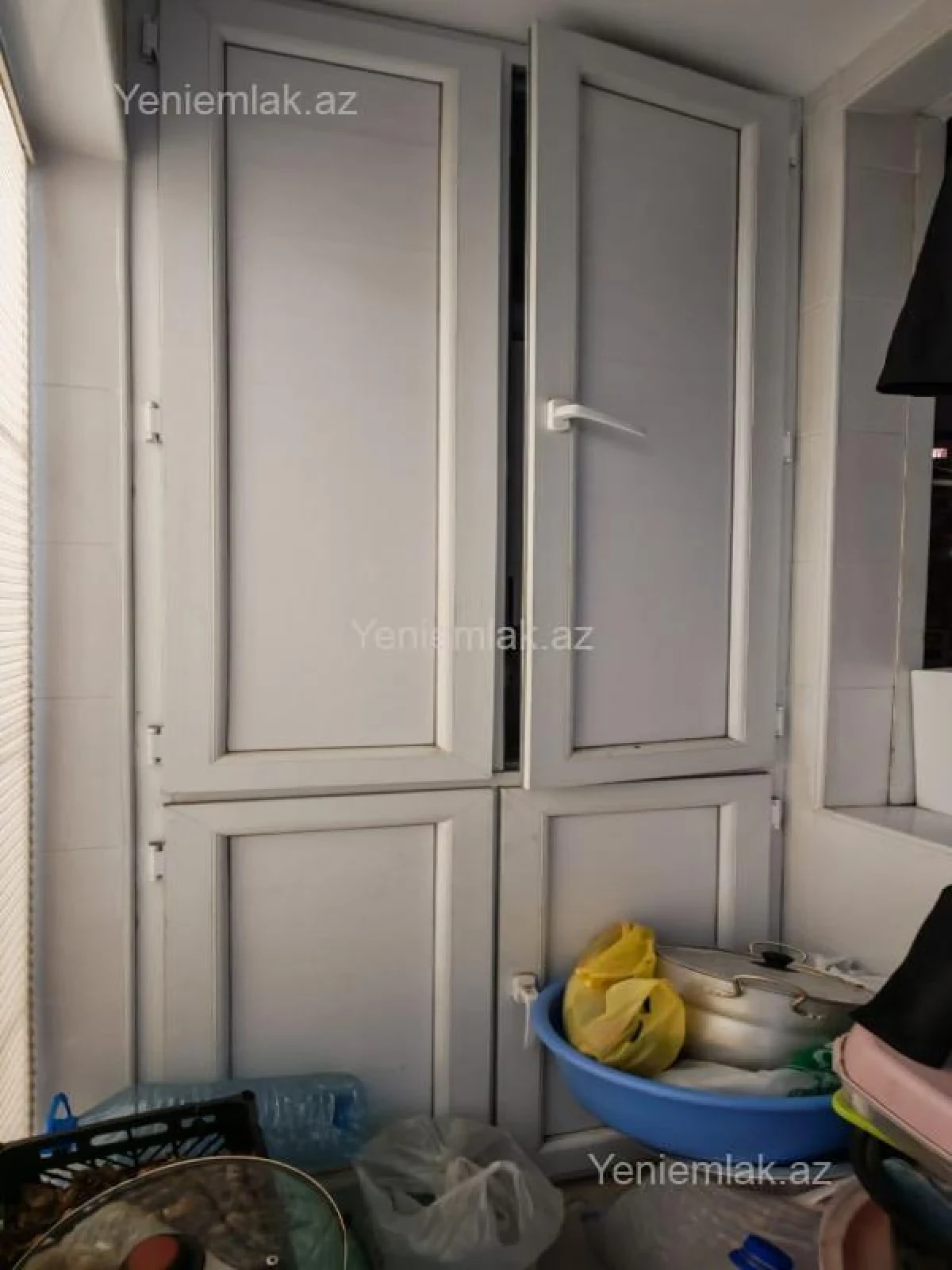 Satılır 4 otaqlı köhnə tikili 125 m²