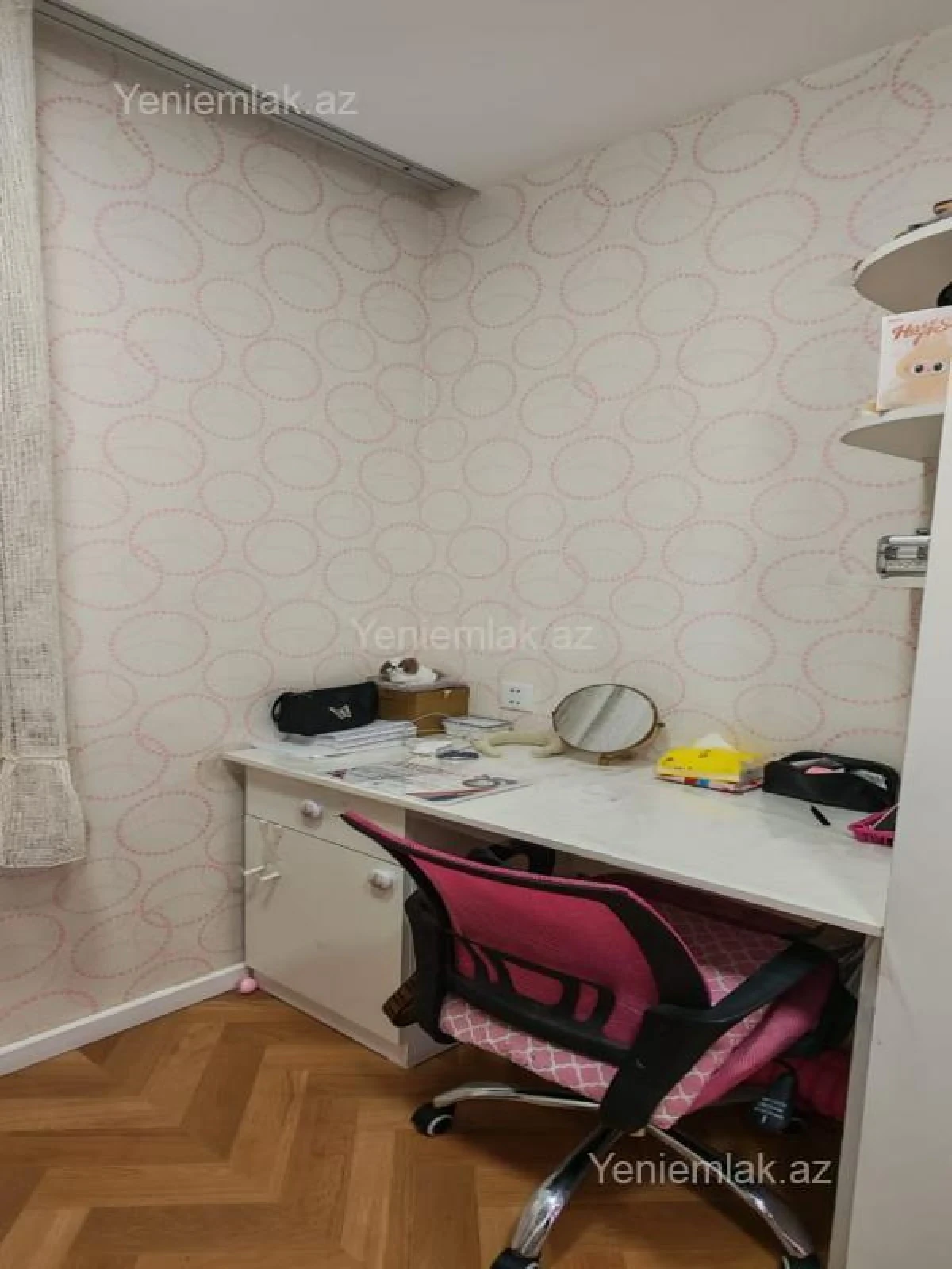 Satılır 4 otaqlı köhnə tikili 125 m²