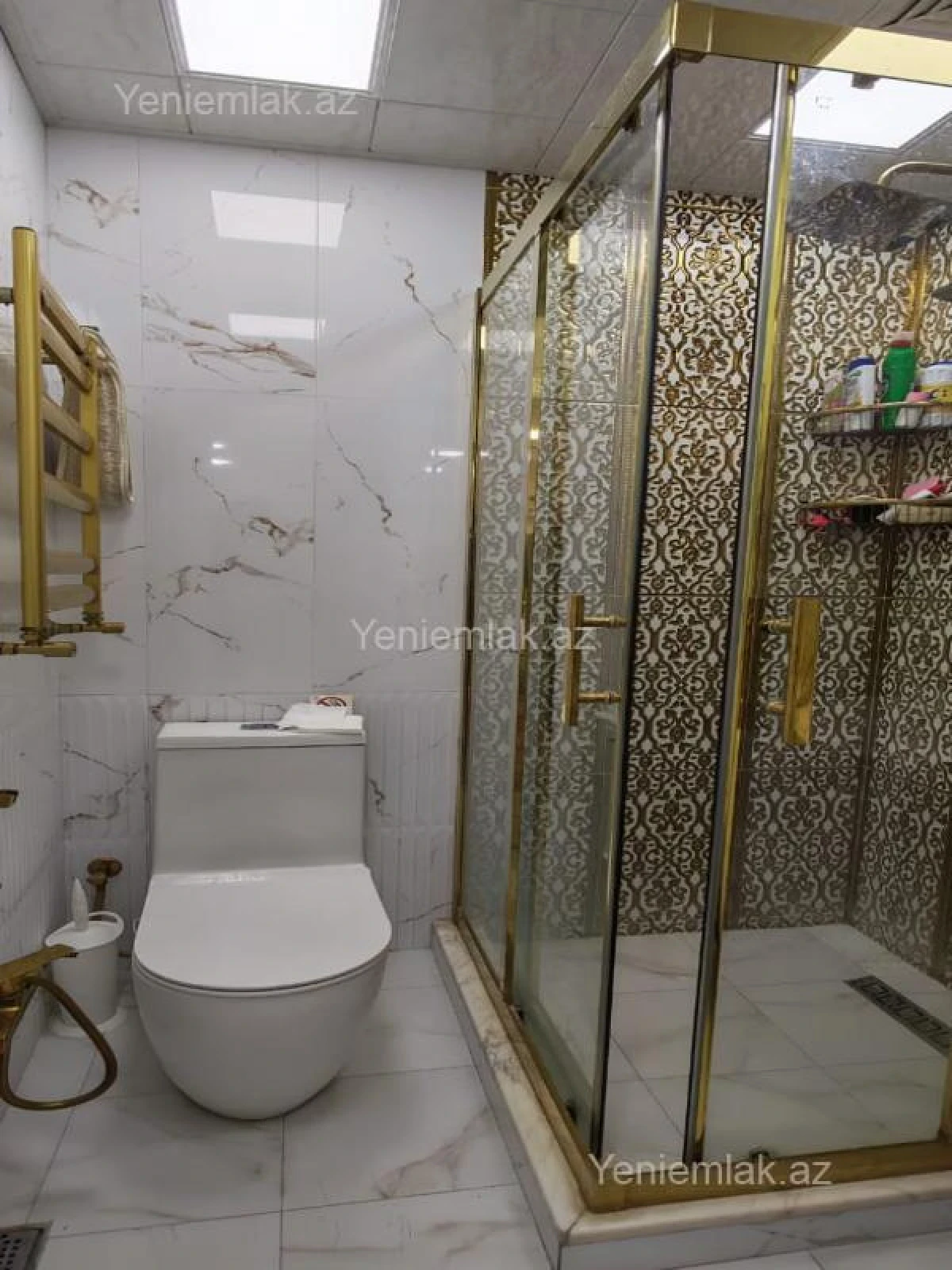 Satılır 4 otaqlı köhnə tikili 125 m²