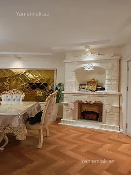 Satılır 4 otaqlı köhnə tikili 125 m²