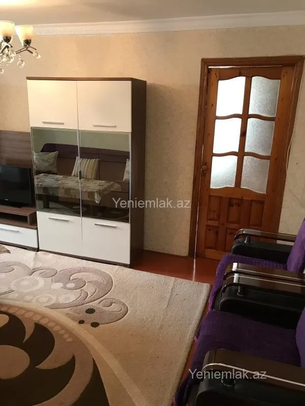 Satılır 2 otaqlı köhnə tikili 48 m²