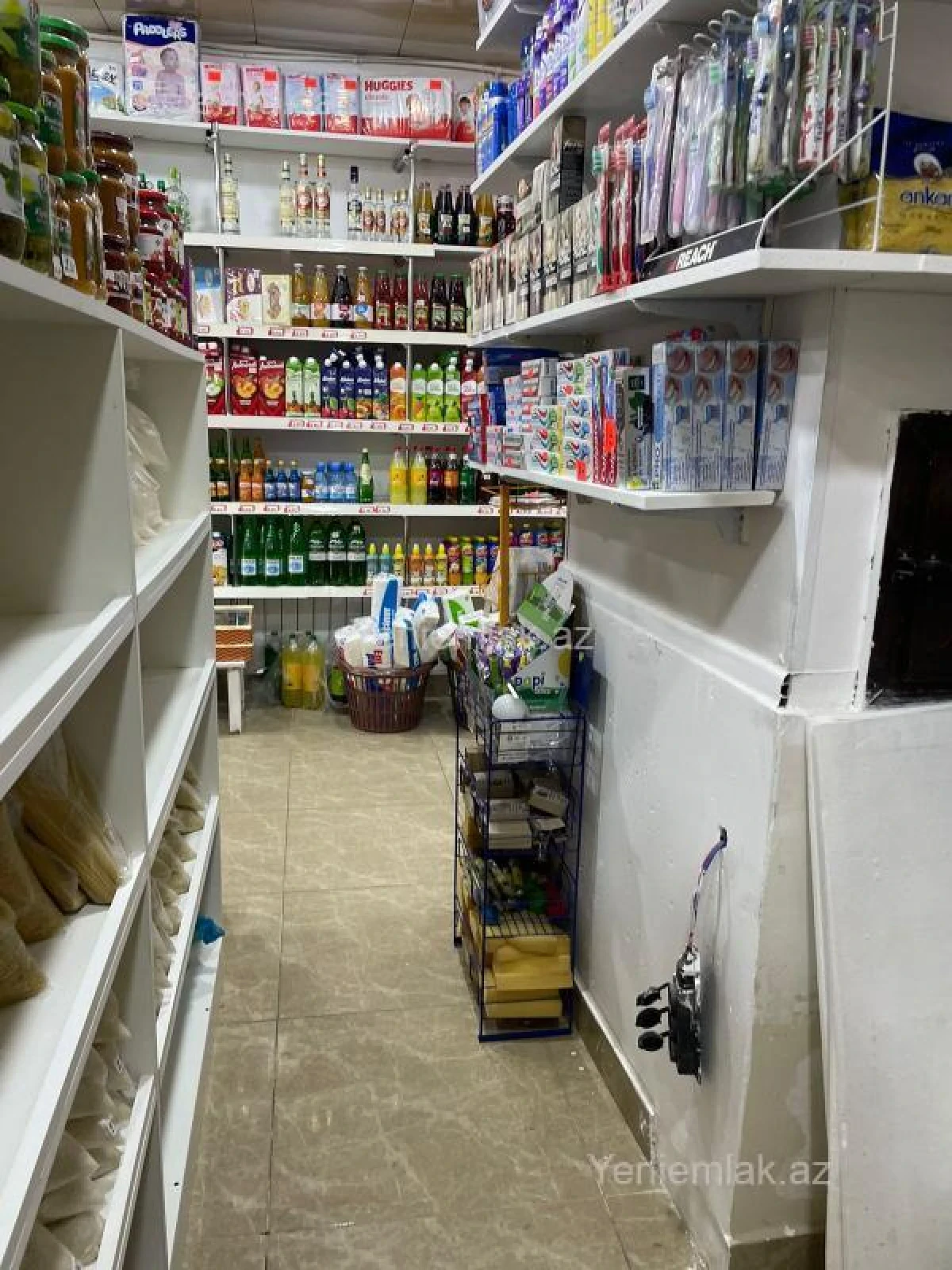 Satılır 2 otaqlı obyekt 100 m²