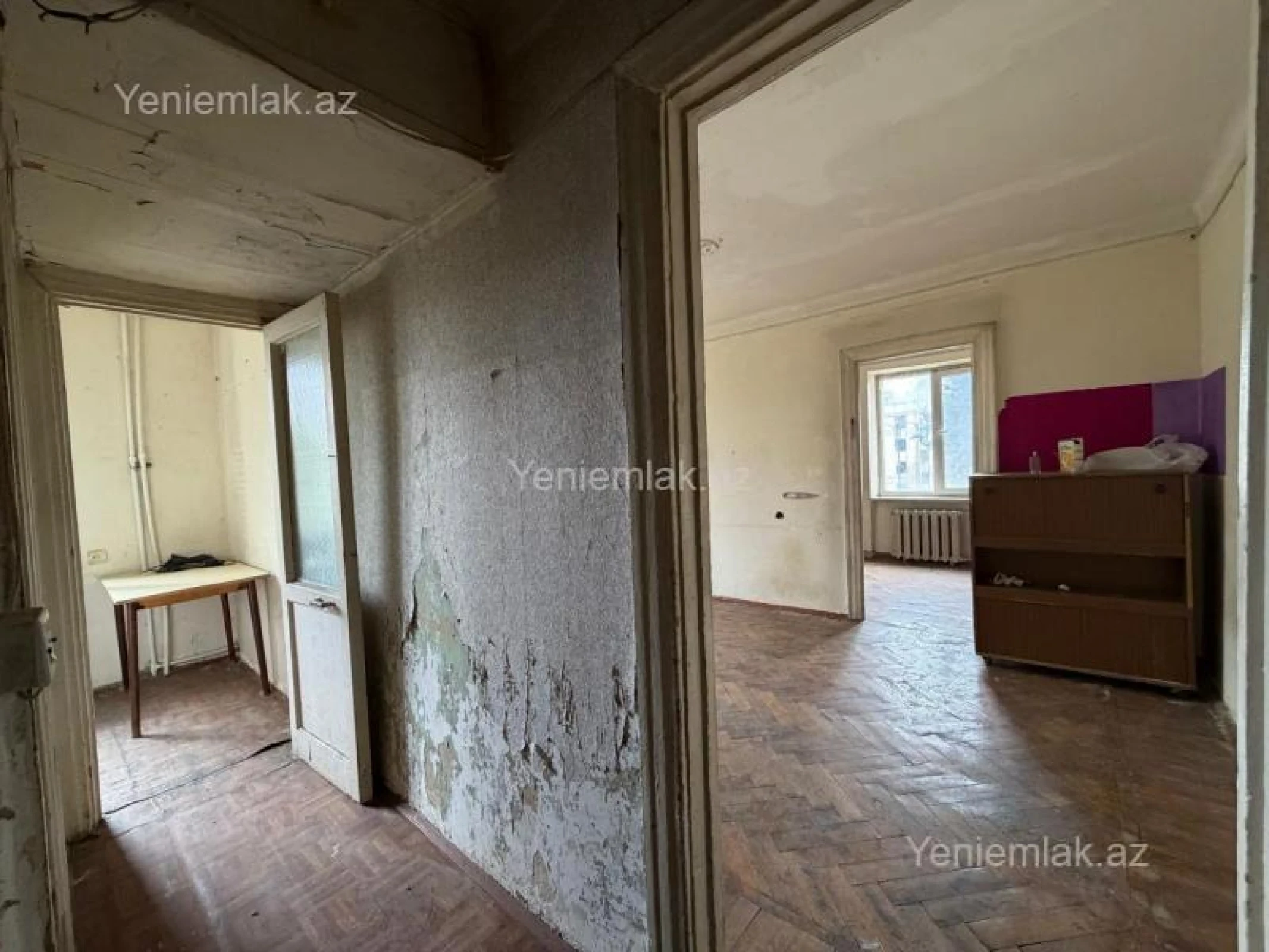 Satılır 2 otaqlı köhnə tikili 60 m²