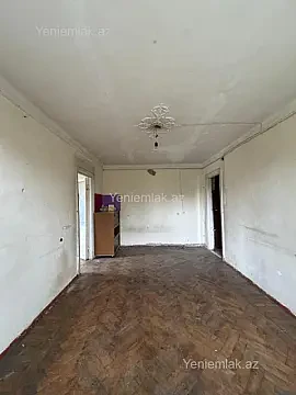 Satılır 2 otaqlı köhnə tikili 60 m²