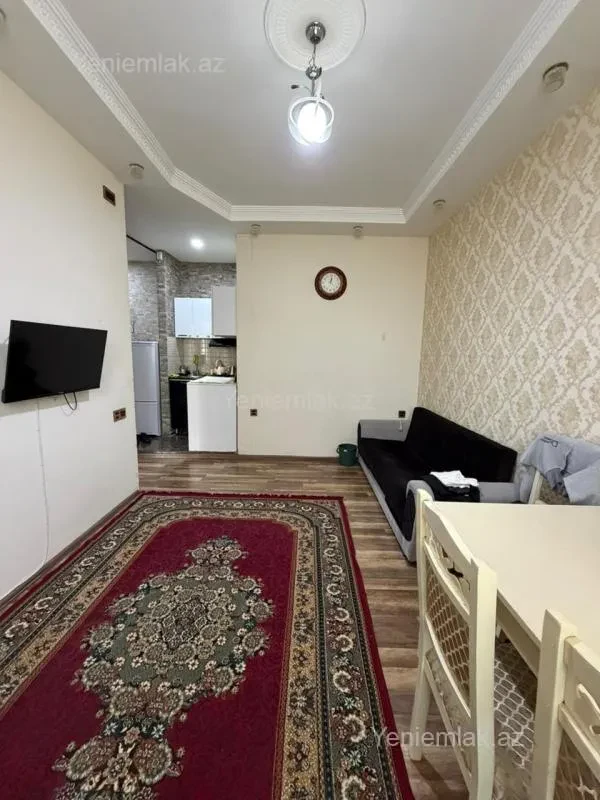 Satılır 2 otaqlı yeni tikili 42 m²