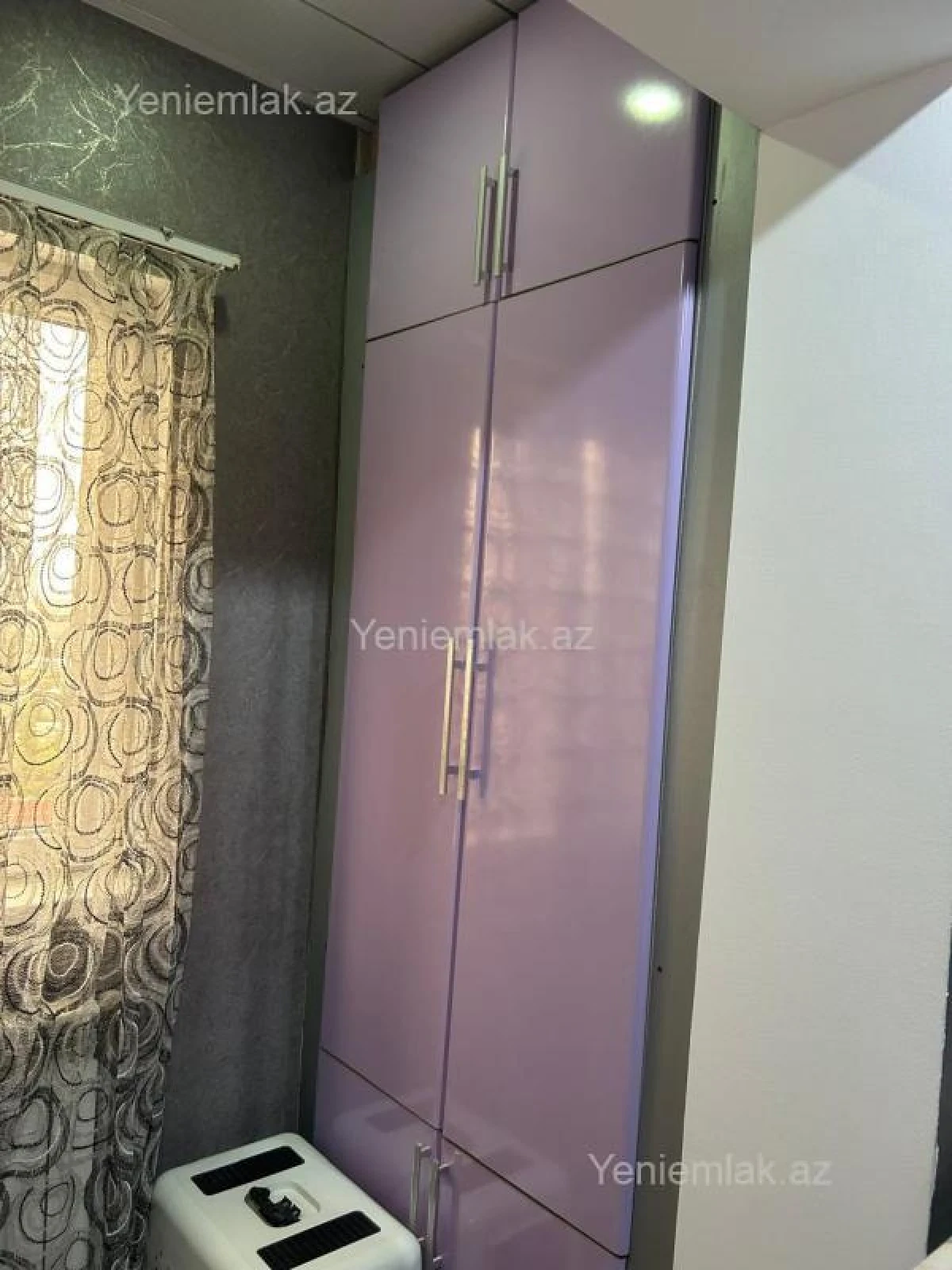 Satılır 2 otaqlı köhnə tikili 75 m²