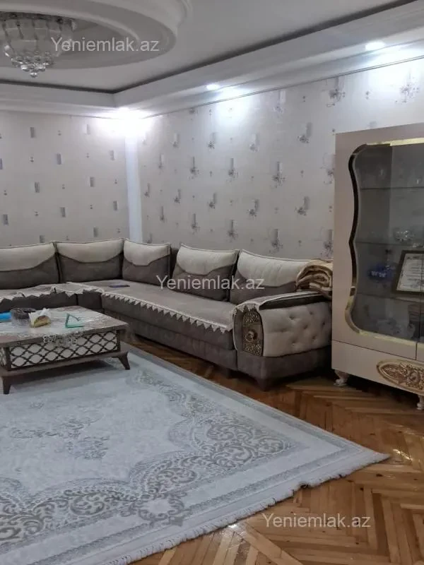 Satılır 3 otaqlı köhnə tikili 69 m²