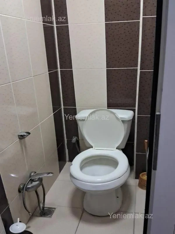 Satılır 3 otaqlı köhnə tikili 69 m²