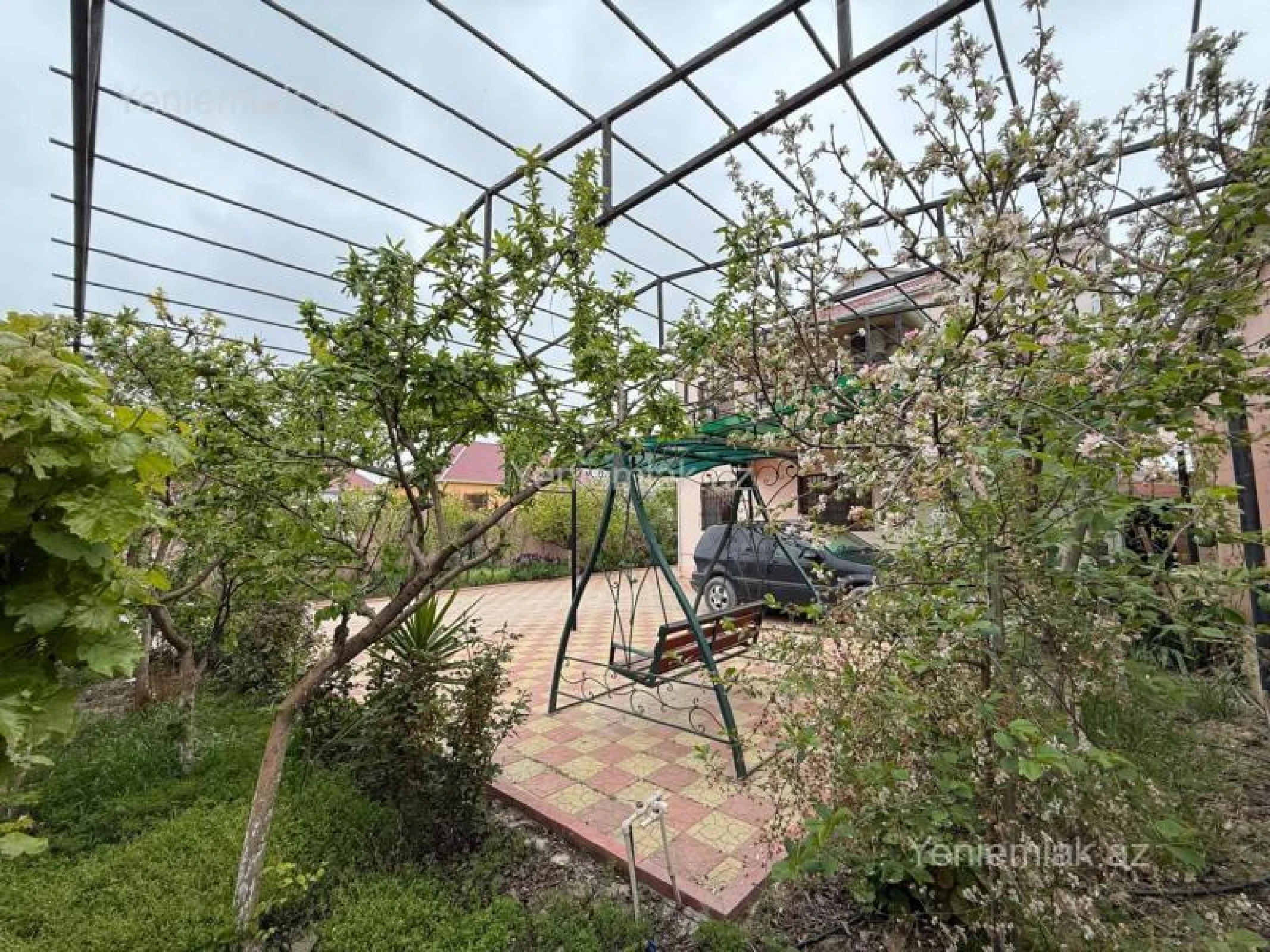 Satılır 7 otaqlı həyət evi 143 m²