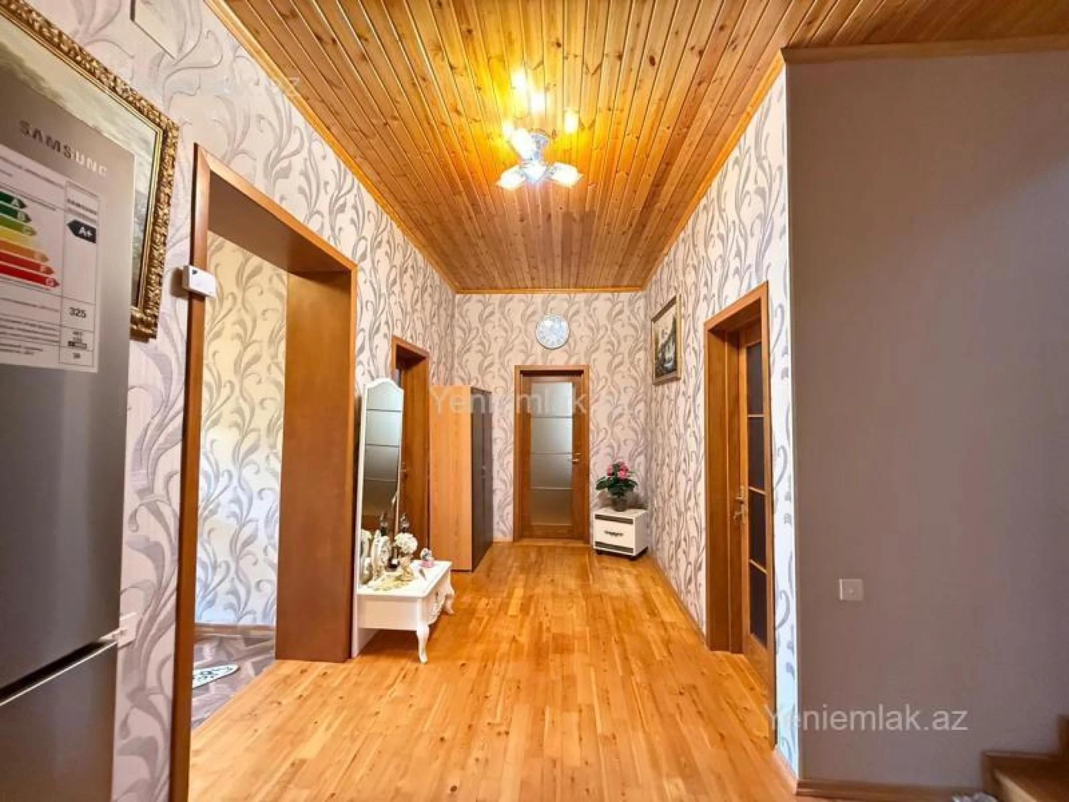Satılır 7 otaqlı həyət evi 143 m²