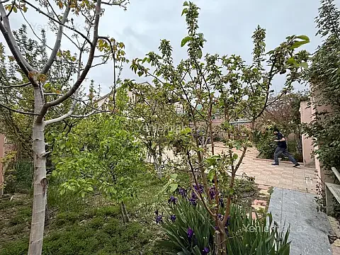 Satılır 7 otaqlı həyət evi 143 m²