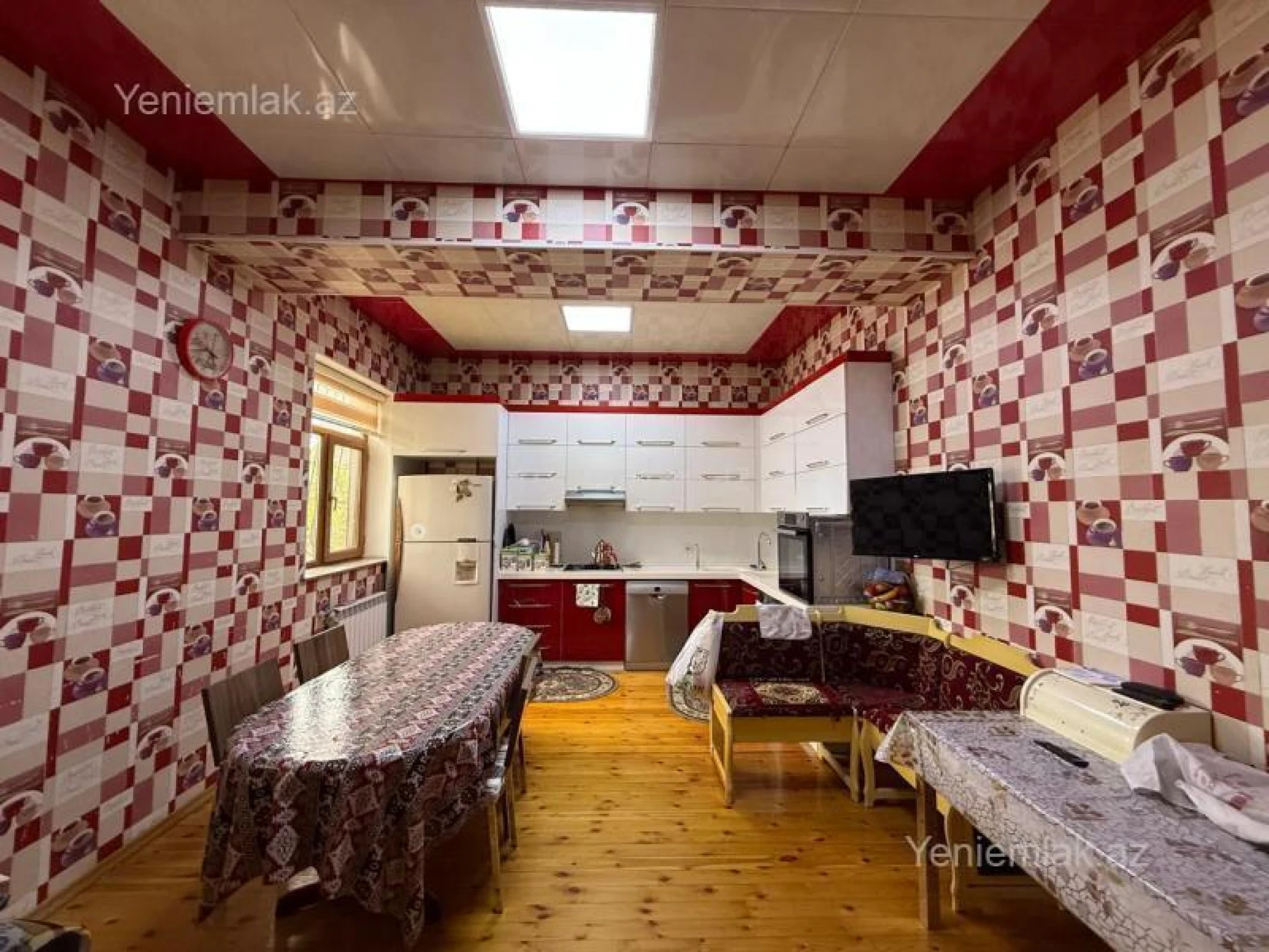 Satılır 7 otaqlı həyət evi 143 m²