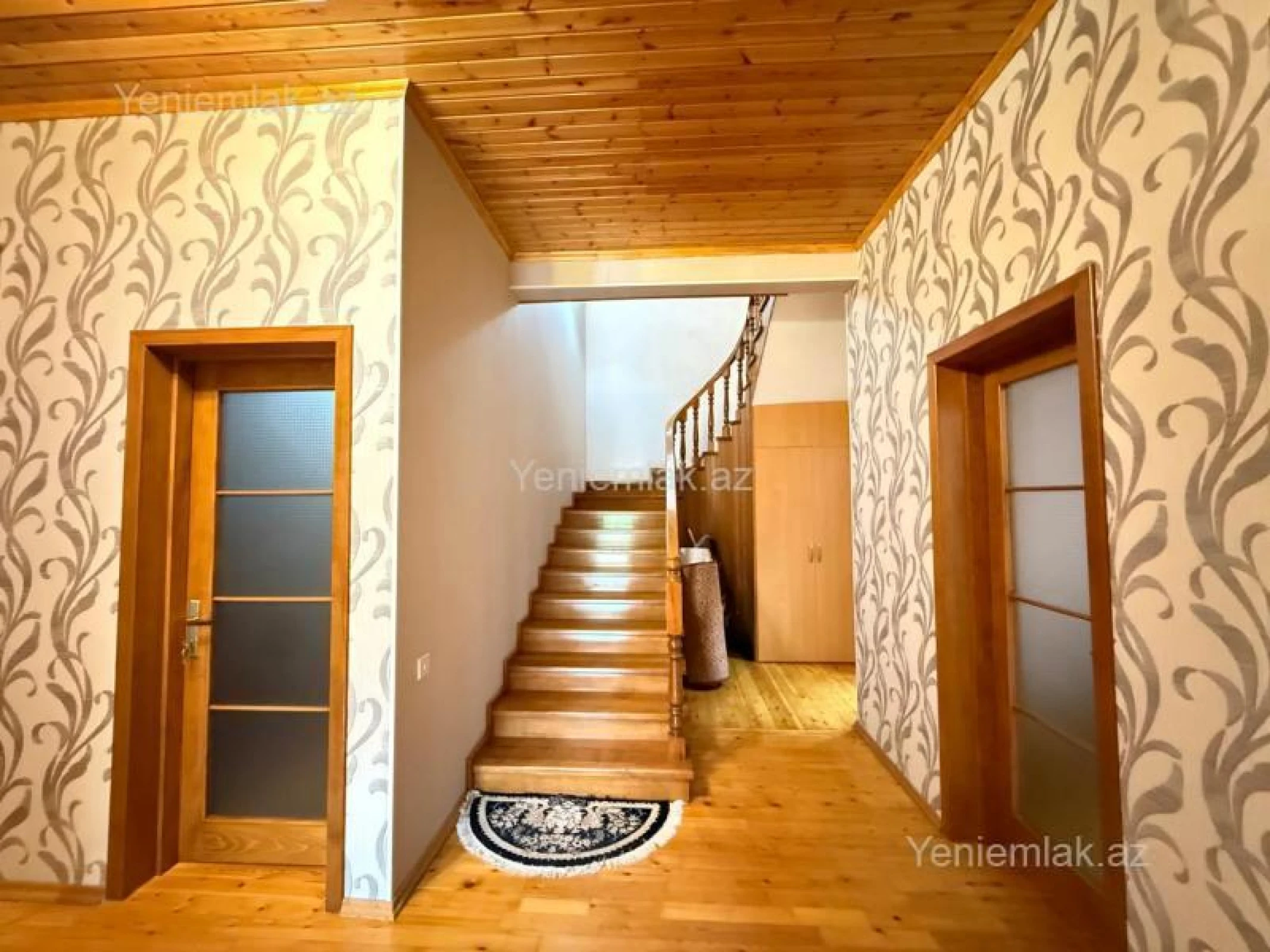 Satılır 7 otaqlı həyət evi 143 m²