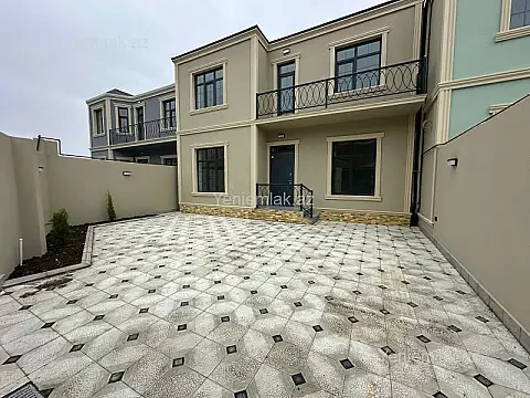 Satılır 5 otaqlı həyət evi 220 m² — Xırdalan 5 otaq 220.00 m²