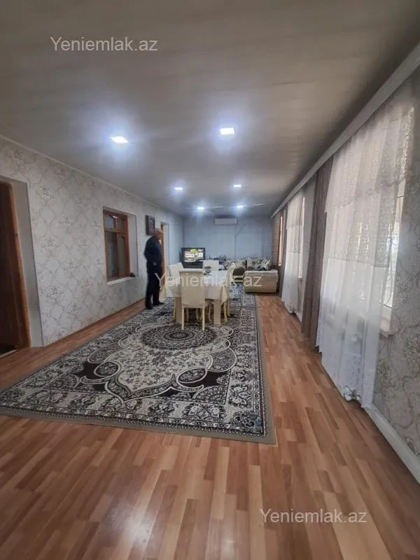 Satılır 3 otaqlı həyət evi 100 m²