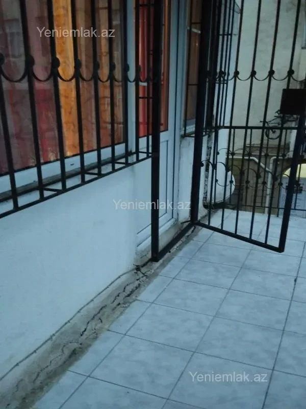 Satılır 2 otaqlı köhnə tikili 45 m²