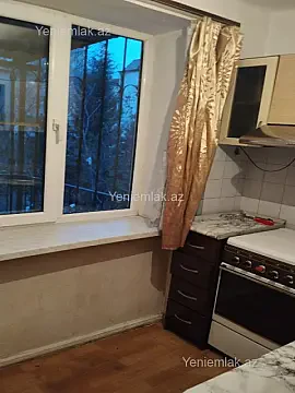 Satılır 2 otaqlı köhnə tikili 45 m²