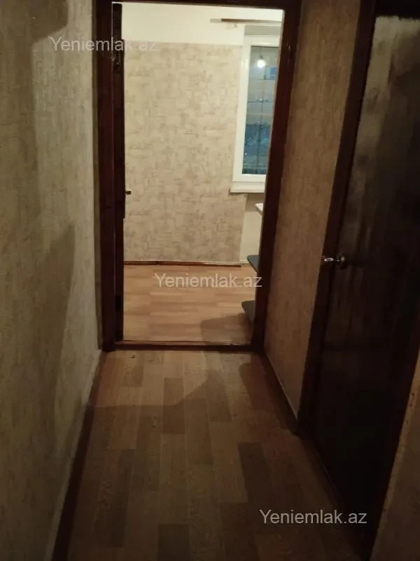 Satılır 2 otaqlı köhnə tikili 45 m²