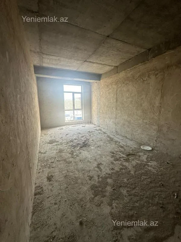 Satılır 3 otaqlı yeni tikili 137 m²