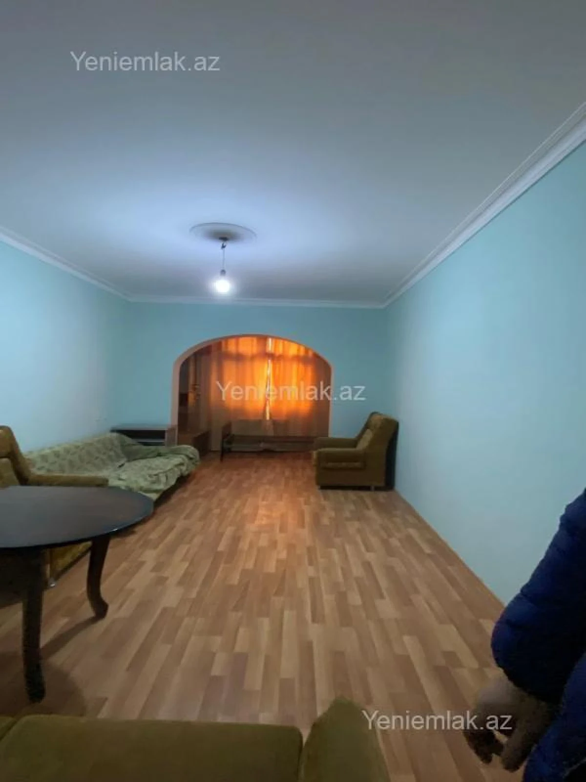 Satılır 2 otaqlı köhnə tikili 65 m²