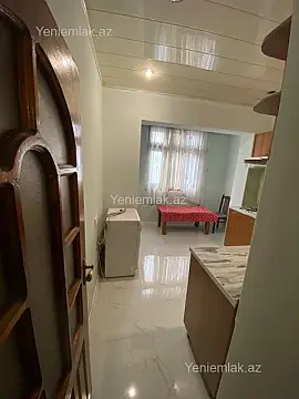 Satılır 2 otaqlı köhnə tikili 65 m²